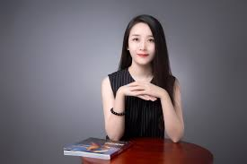 創新戶管總監